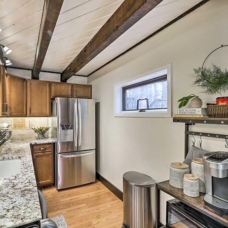 Woodsy Flagstaff Hideaway With Deck And Sunroom! Mountainaire Εξωτερικό φωτογραφία