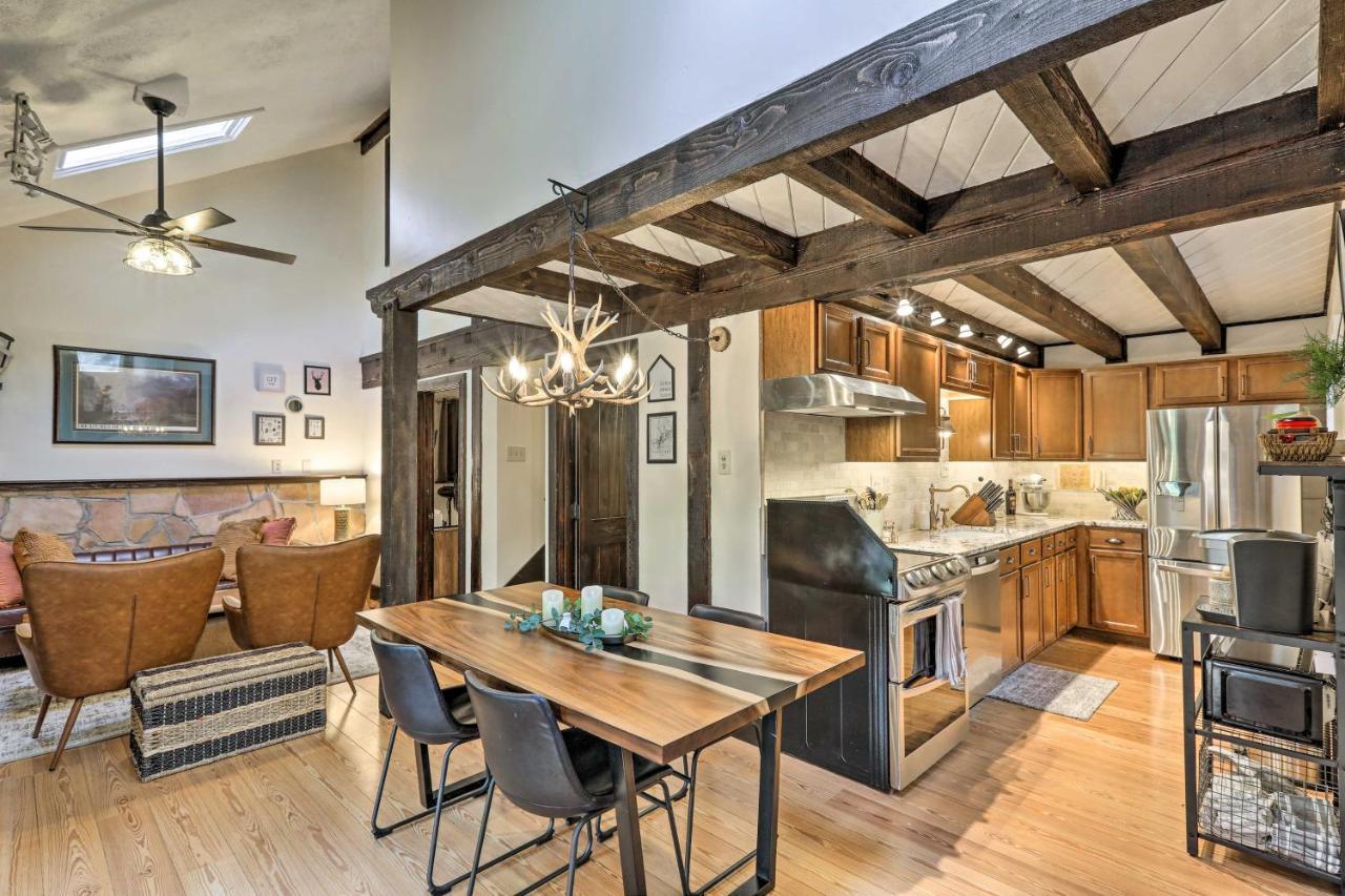 Woodsy Flagstaff Hideaway With Deck And Sunroom! Mountainaire Εξωτερικό φωτογραφία